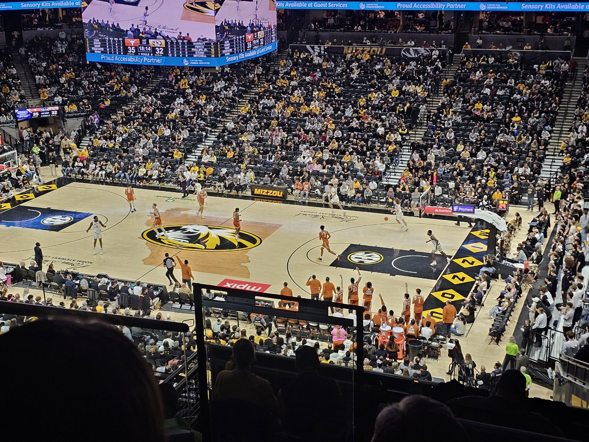 This is a physical basketball game here in CoMo