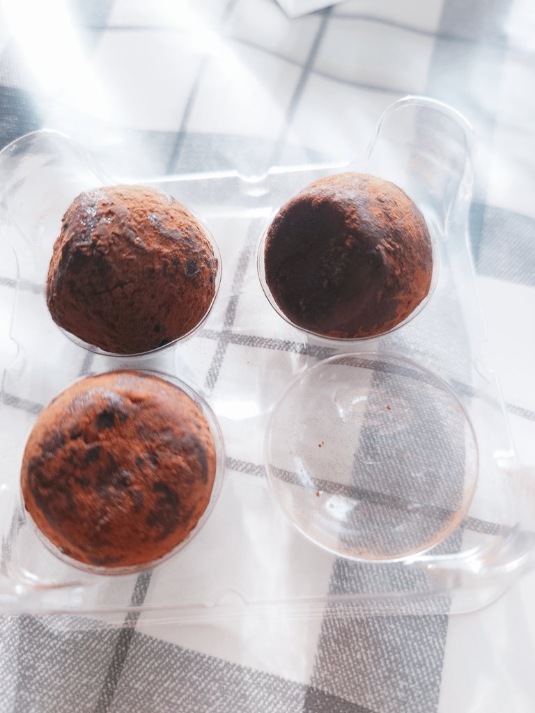 最初で最後の原点ティラミス味。 美味しかった(,,•﹏•,,) 写真撮る前に