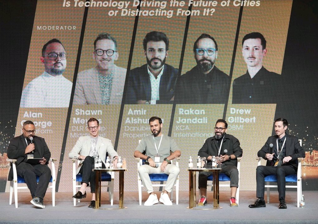 DrewGilbert_'s tweet photo. It was a great pleasure to be invited as a speaker discussing #ArtificialInteligence , #Technology , #culture and #future if #architecture #dubai #drewgilbert https://t.co/DUvaC6Hks6
