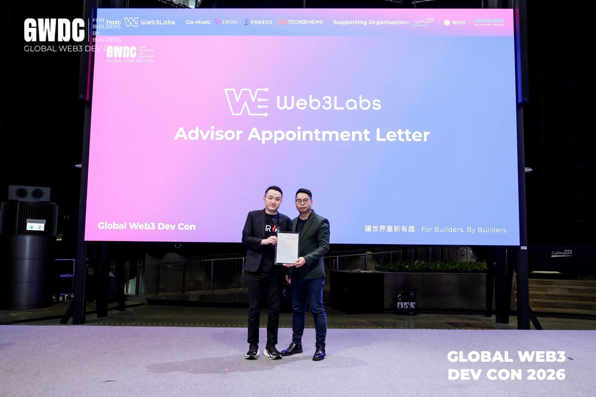 Web3Labs 正式聘任 TRON 創始人 Justin Sun 擔任顧問

 在 2 月 8 日 #GWDC2026 主會場的大會上，Web3Labs CEO 黃俊瑯先生正式向TRON 創始人 Justin Sun 先生頒發聘書，特聘其擔任 Web3Labs 未來兩年的戰略顧問。
  此次合作標誌著 Web3Labs 在踐行「For Builder, By