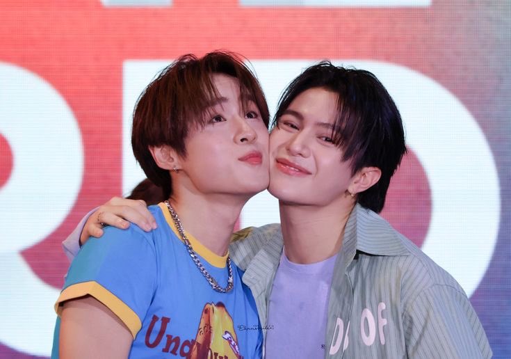 𝐍𝐮𝐭. tweet media