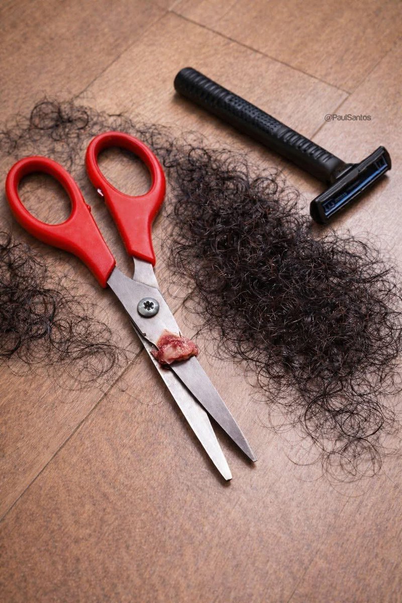 Is this woman hairs?