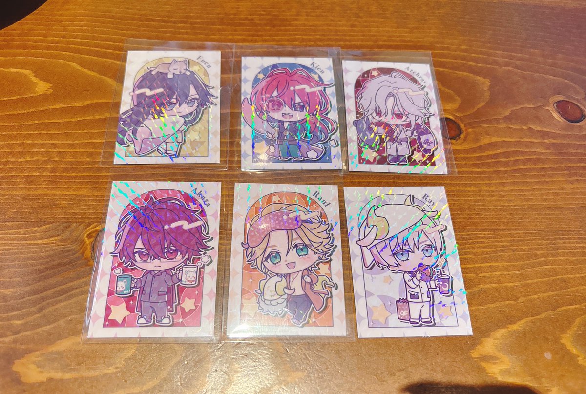 pom_is_03's tweet photo. 【交換】オトファン キラカード 

[譲]
等身：香羊 フエン エリヤ アクレイ レイ ピーター
 SD：フエン 季苑 アクレイ 朱砂 ラウル レイ
[求]
等身：響 海浬 ドロシー
SD：カイゼ 海浬

現地手渡し。昼公演終了後 又は夜公演前
等身同士の交換を優先させて頂きます。
検索からもお気軽にお声がけ下さい https://t.co/Gj9s57DWez