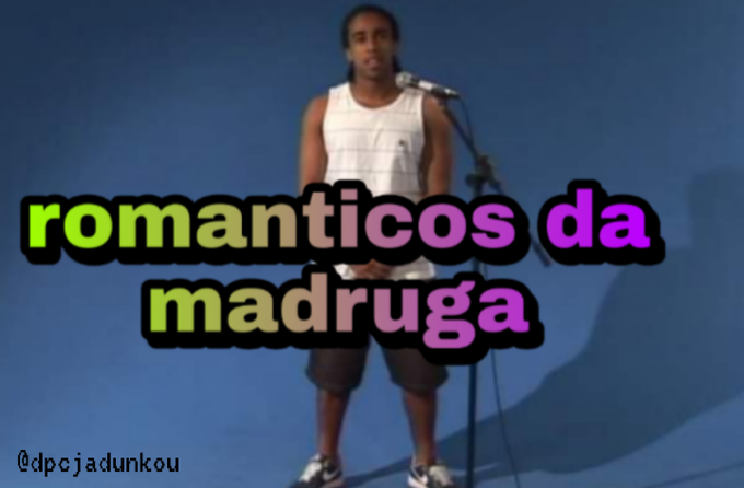 esse é em homenagem a todos os guerreiros que viram sua amada vestida de diabinho, coelinho ou oncinha durante essa madrugada

forças guerreiro!