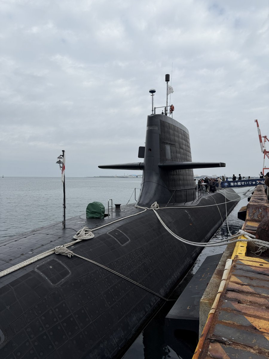 黒鉄の魚影(くろがねのサブマリン)見にきた