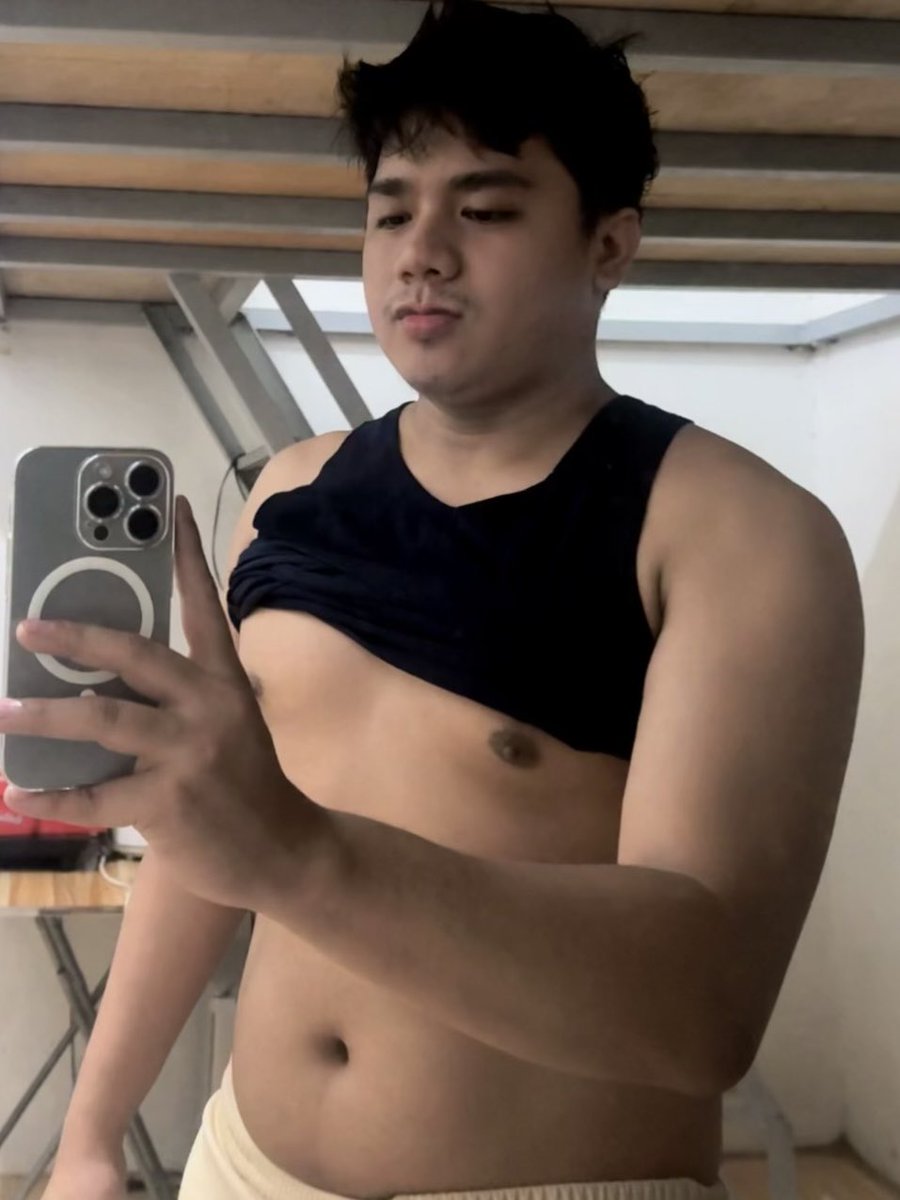 excuse my tumtum ☹️