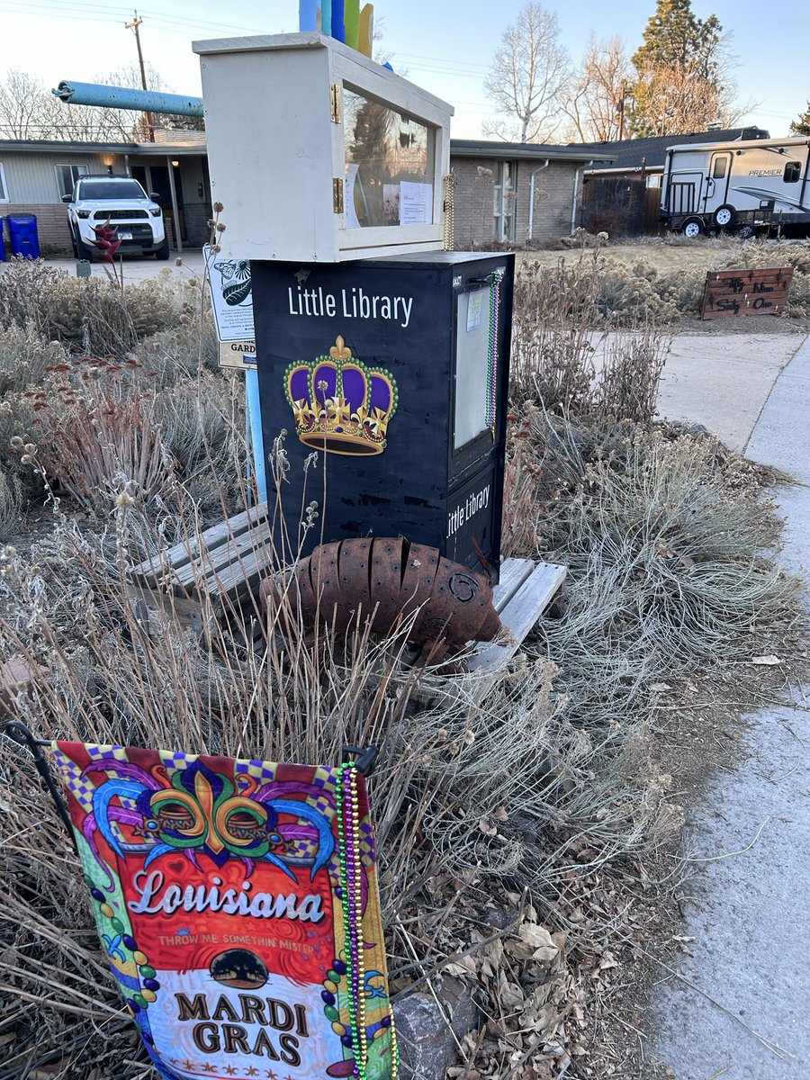 LibraryAlongTheWay tweet media