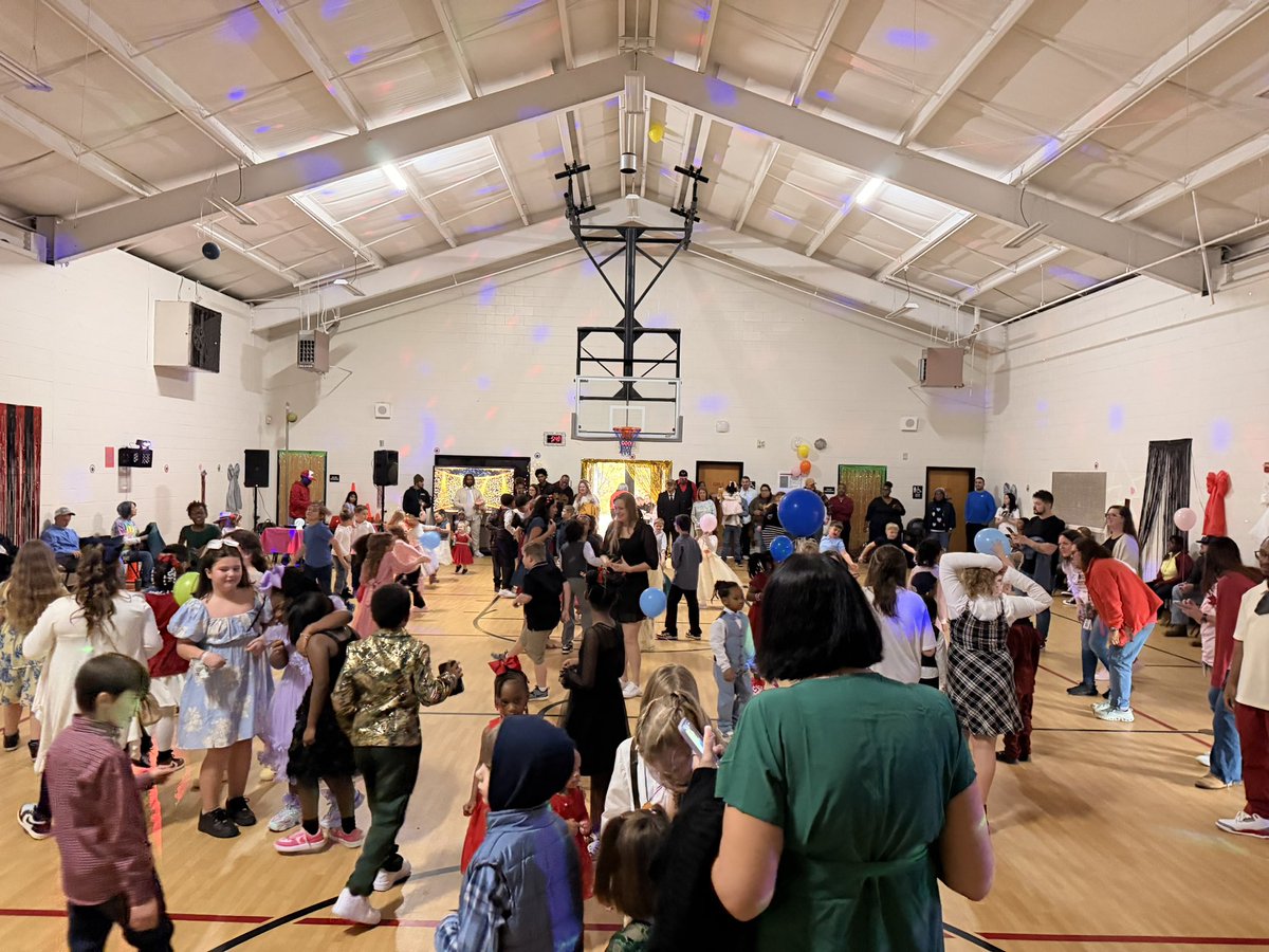GSCSDistrict1's tweet photo. Stopped by the Sneaker Ball in the #OMNIPOTENTFIRST at @JacksonRoadElem. Shout out my bosses, The Jones Family— these scholars are sharp! #HEART❤️work📊 https://t.co/tPifao9nUA