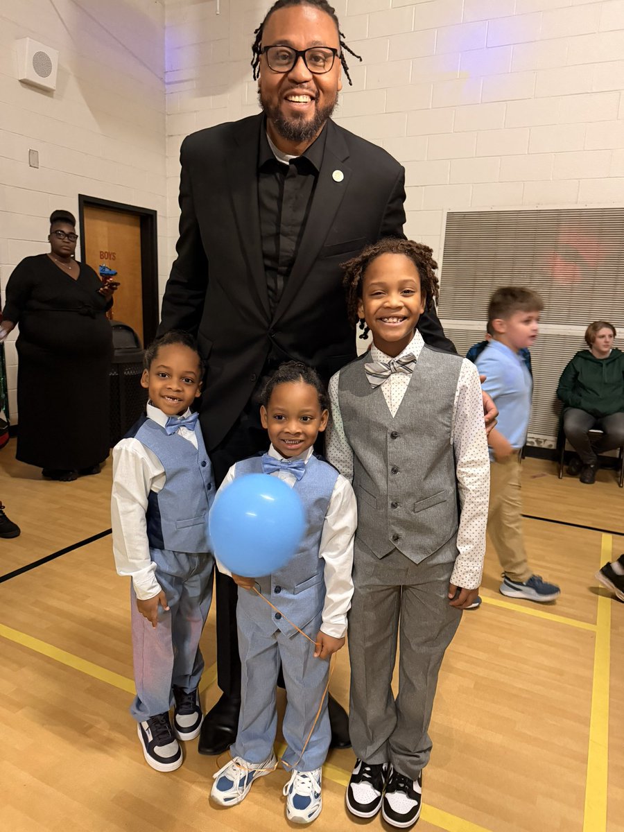 GSCSDistrict1's tweet photo. Stopped by the Sneaker Ball in the #OMNIPOTENTFIRST at @JacksonRoadElem. Shout out my bosses, The Jones Family— these scholars are sharp! #HEART❤️work📊 https://t.co/tPifao9nUA