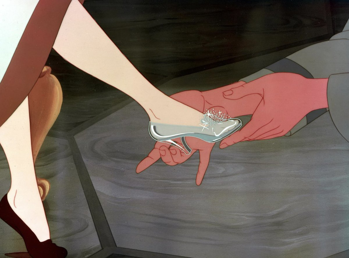 cosmic_marvel's tweet photo. 76 years ago today, ‘CINDERELLA’ released in theaters. https://t.co/3S3so4EGeK