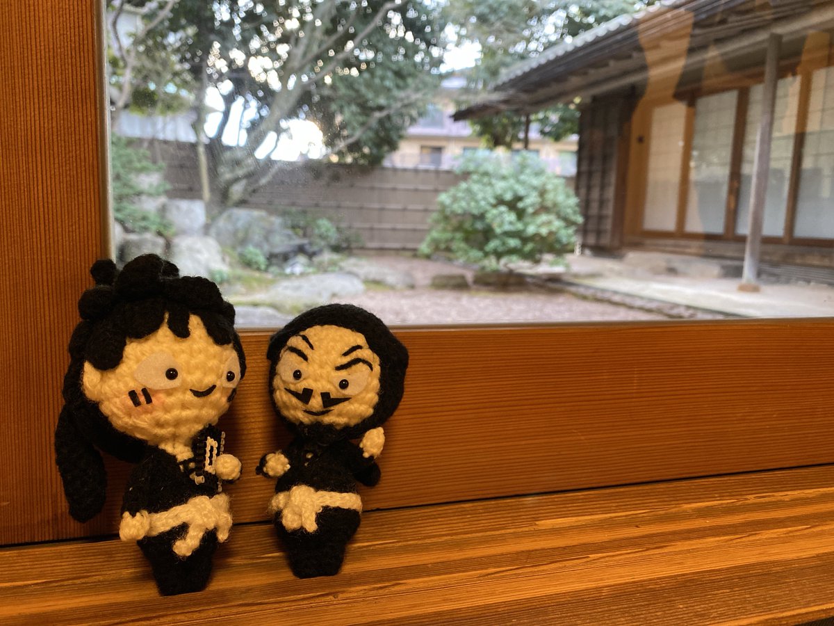 忍術学園教師合わせ行ってきたー！！ろけーーーーしょん良すぎてすご！！
皆さん本当に本物すぎて実写…！！忍たま実写…！！！ありがとうございました！

日向墨男先生してました☀️
顔が強すぎるので仲裁…笑
#0215教師いっぱいの段