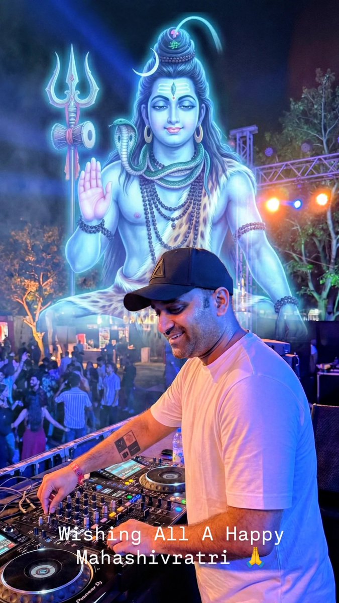 djavyakt's tweet photo. Happy #Mahashivratri 🙏 https://t.co/om6X85E3n2