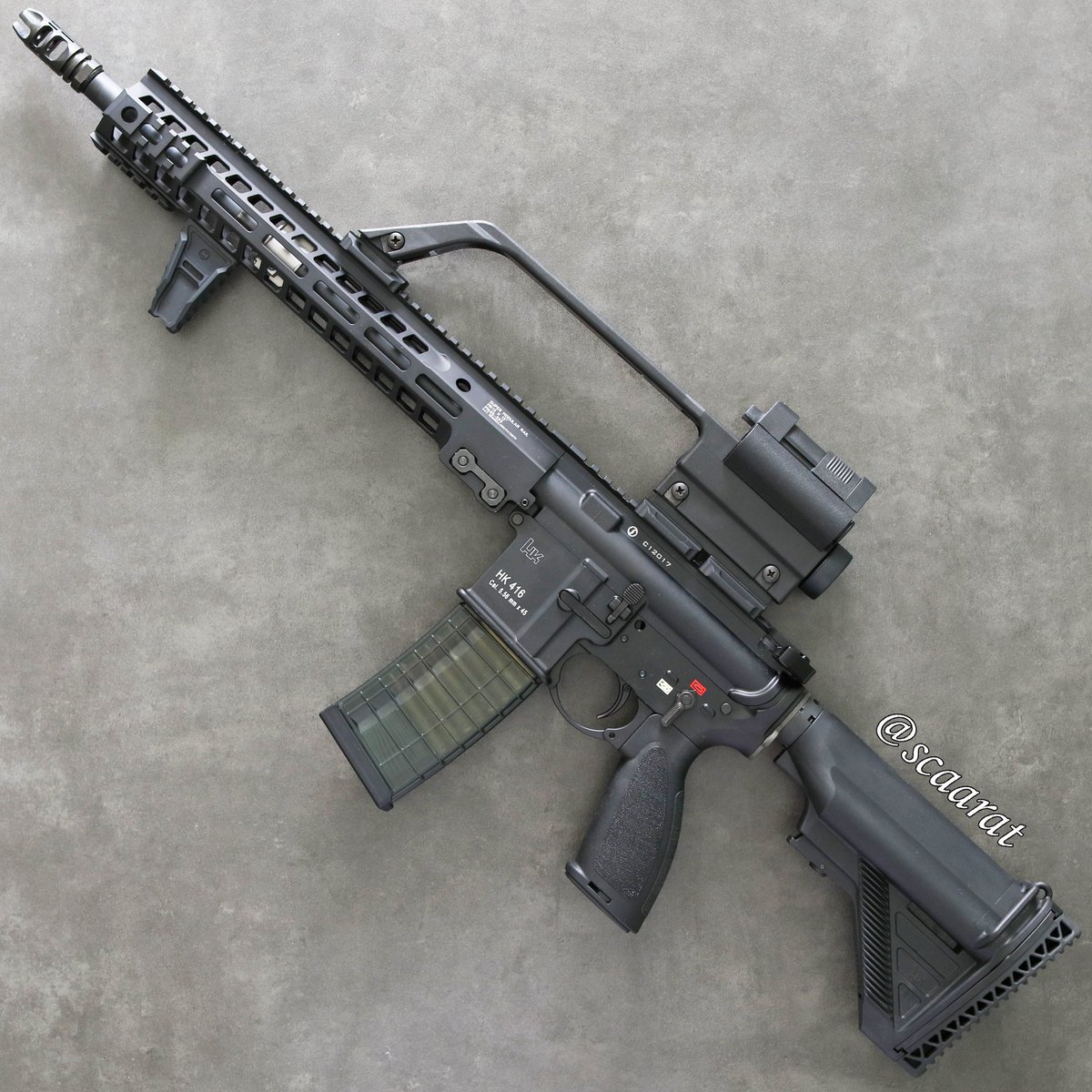 Got a request for showing the G36 carry handle on an AR15. You're welcpme.

#g36carryhandleallthethings