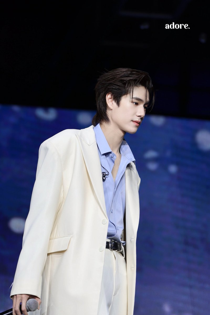 𝙖𝙙𝙤𝙧𝙚 ━ ❄️. tweet media