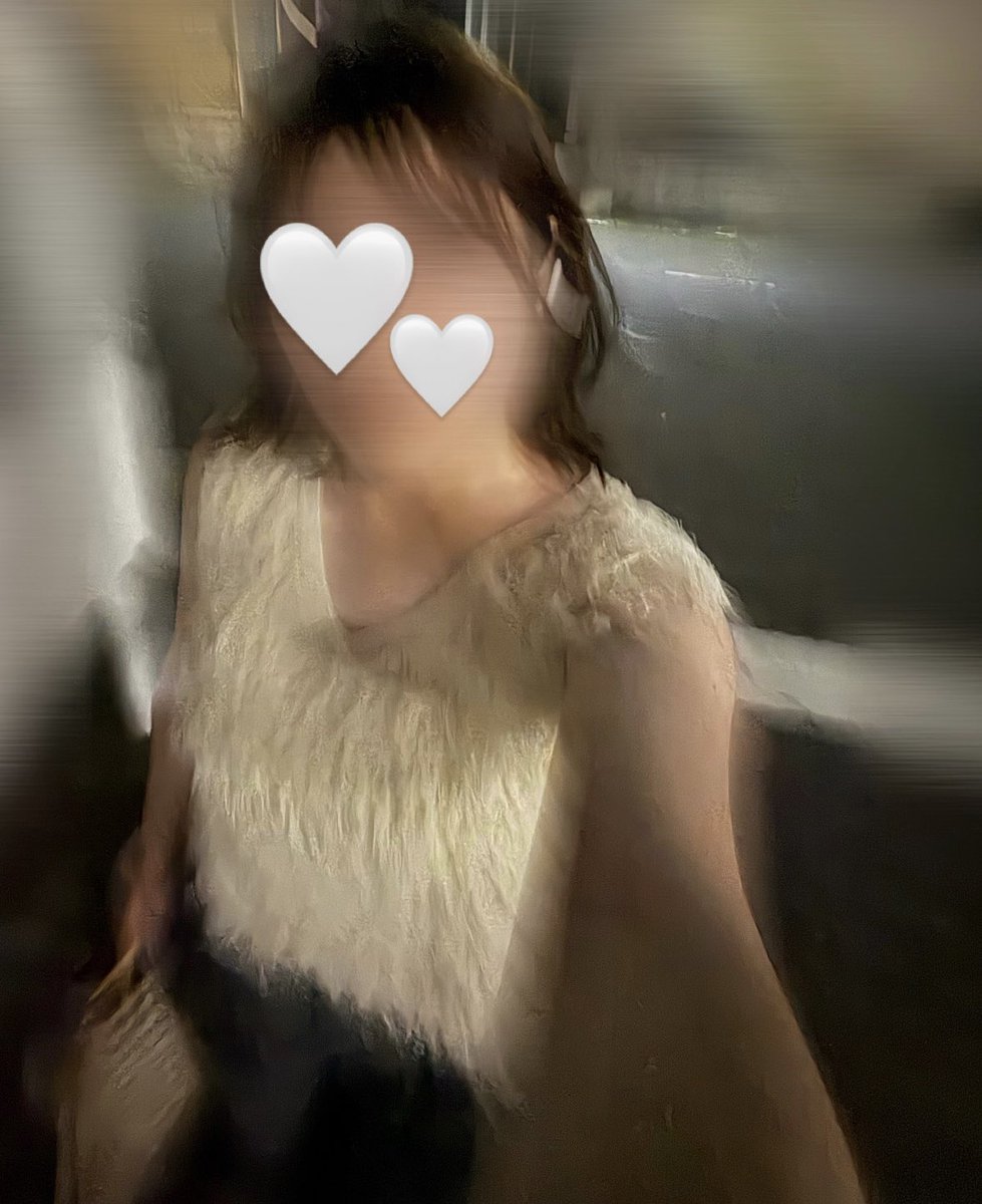 Z3Rnt's tweet photo. 半年前くらい。
ブレてる＋モザイクでほぼわからないね https://t.co/SKKB3tHHN4