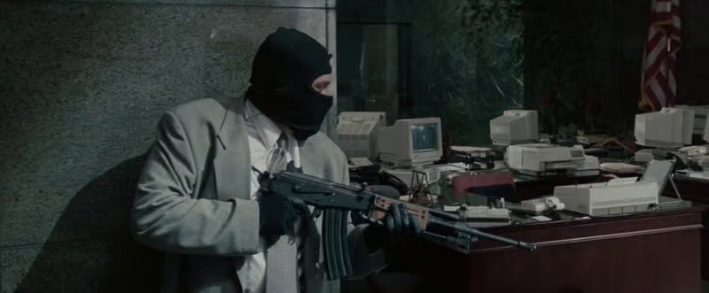 Michael Cheritto choosing the Galil over the 733 Colt like the rest of the crew on the day of the bank job is funny to me