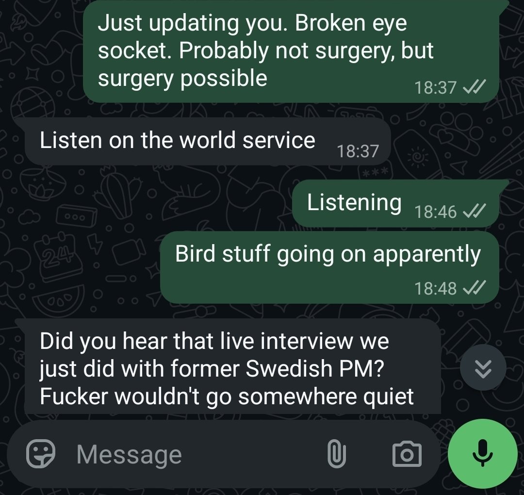 Sam tweet media