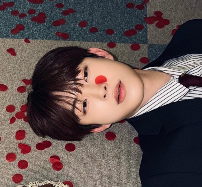 Hello ALLYZ! I’m making this thread to debunk all the alleged “proof” the accusers against Geonwoo have

In this thread you will find the accusers lying about being staff and then staff themselves calling them OUT

Read under this tweet⬇️