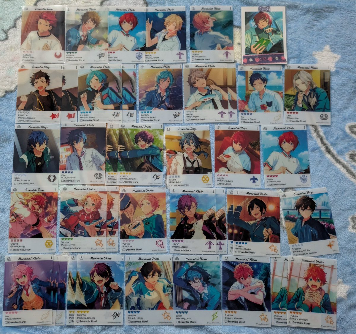 hlULcG0rg874679's tweet photo. 【交換】あんスタクリアカードコレクションガム4 エモカ クリアカード 

譲▶︎下記画像

求▶夏目

1枚～◎/郵送のみ
お気軽���お声掛けください…！ https://t.co/B0aJ8SdlHU