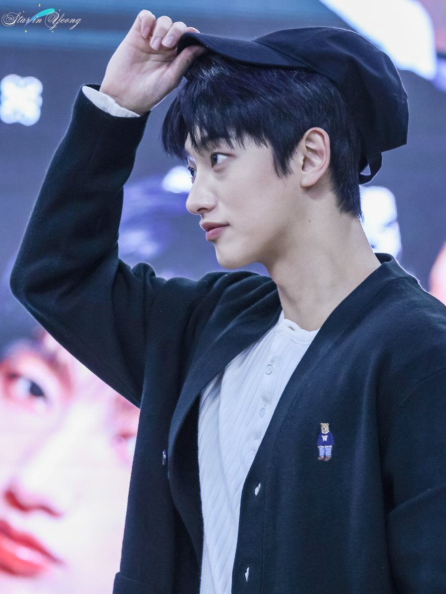 250215 메이크스타 팬싼  

#영준이의눈에별을모으다

#배너 #VANNER #ベナー #VVS 
#영광 #안영준 #영준
#泳光 #安泳俊
#YEONGGWANG #ヨングァン
<a href="/VannerOfficial/">VANNER 배너</a>