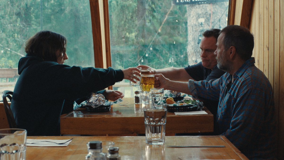 シネコヤ tweet media