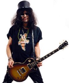 ギターを構える位置について

←敵
同志→