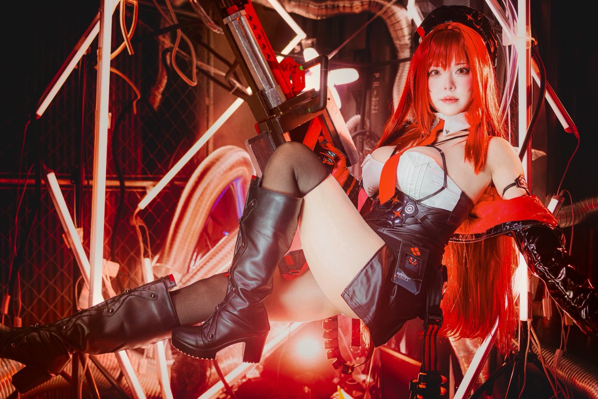【Cosplay】

勝利の女神:NIKKE

ラピ：レッドフード

📸KNTさん
#NIKKEcosplay