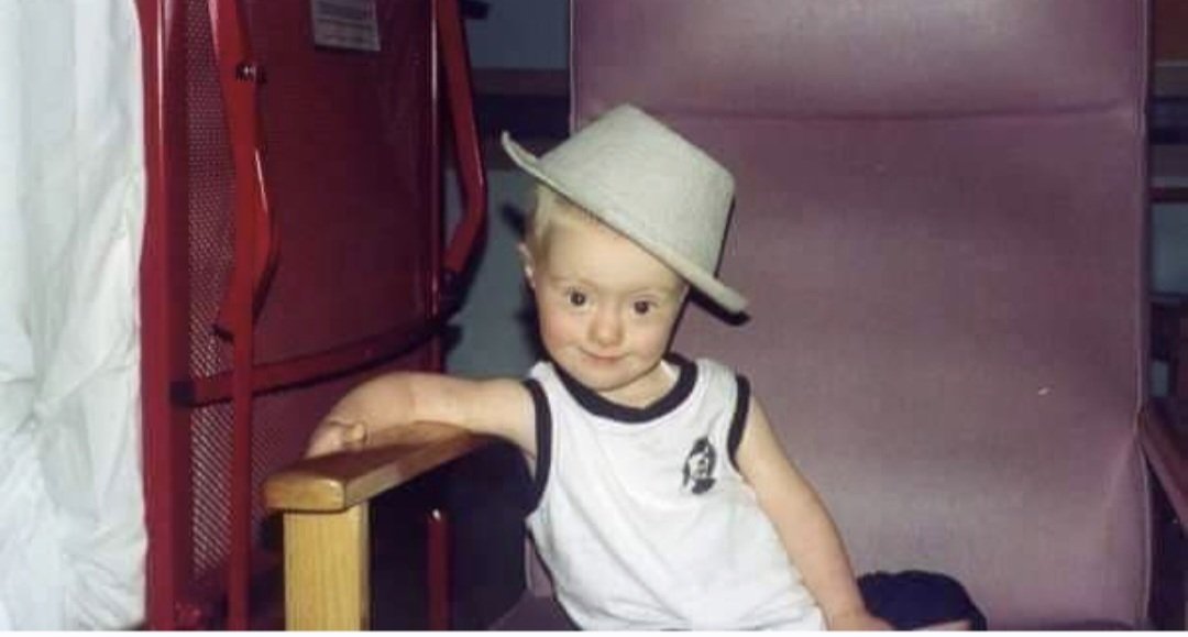 Claire Groom tweet media