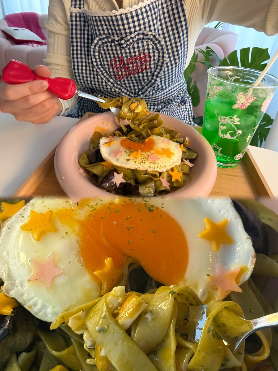____tkym_m____'s tweet photo. 自分がお店を開いたら「幸運を呼び寄せるジェノベーゼパスタ」をご注文のお客様〜と提供者側も幸せになれるパスタを看板メニューにしたい🍝⭐️ https://t.co/5gkoGye9KJ