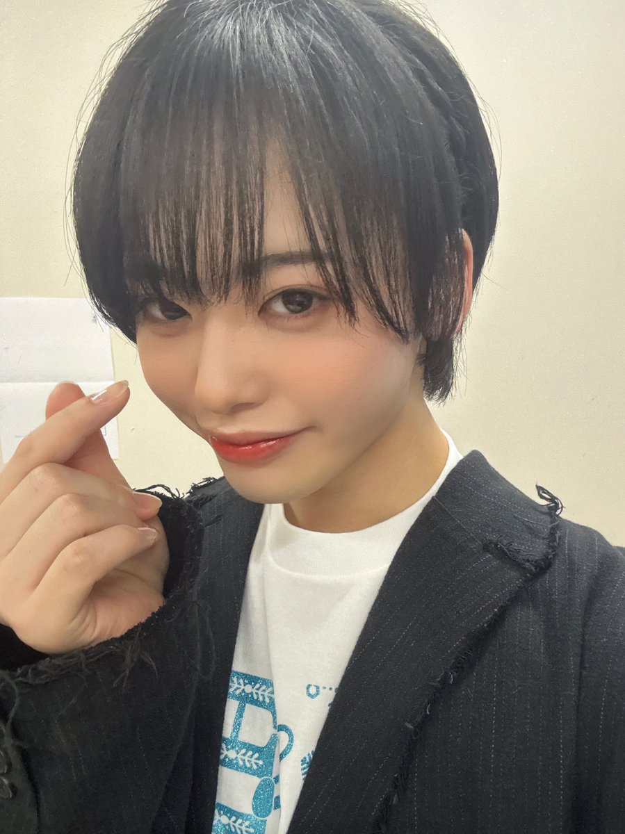 応援上映会にご来場いただき、ありがとうございました✨
皆さんと過ごしたこの時間が、とても楽しかったです。北欧ファイブとして仙台へ行くことができて、そして裕太くんともたくさんお話しして仲良くなれて、嬉しかったです！

あたたかい時間をありがとうございました。

#ヘタミュ