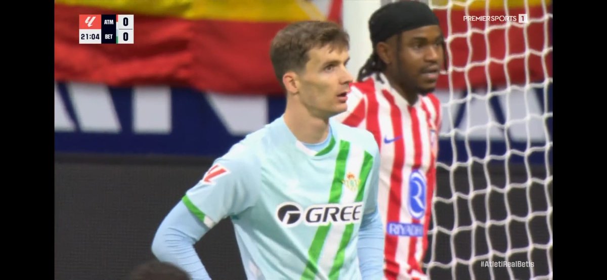 كريس ★ tweet media