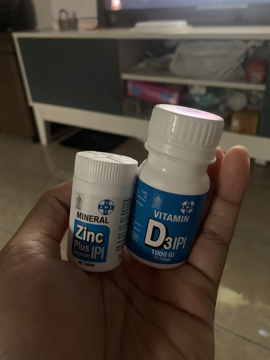 faaaizz's tweet image. Ada yang pernah konsumsi Vitamin IPI ini? Sepengaruh itu ga sih di kalian?  
Ini baru nyoba beberapa hari dan belum kerasa bgt efeknya, atau ada yang konsumsi Vitamin dari IPI yang lain? Sharing dong guys