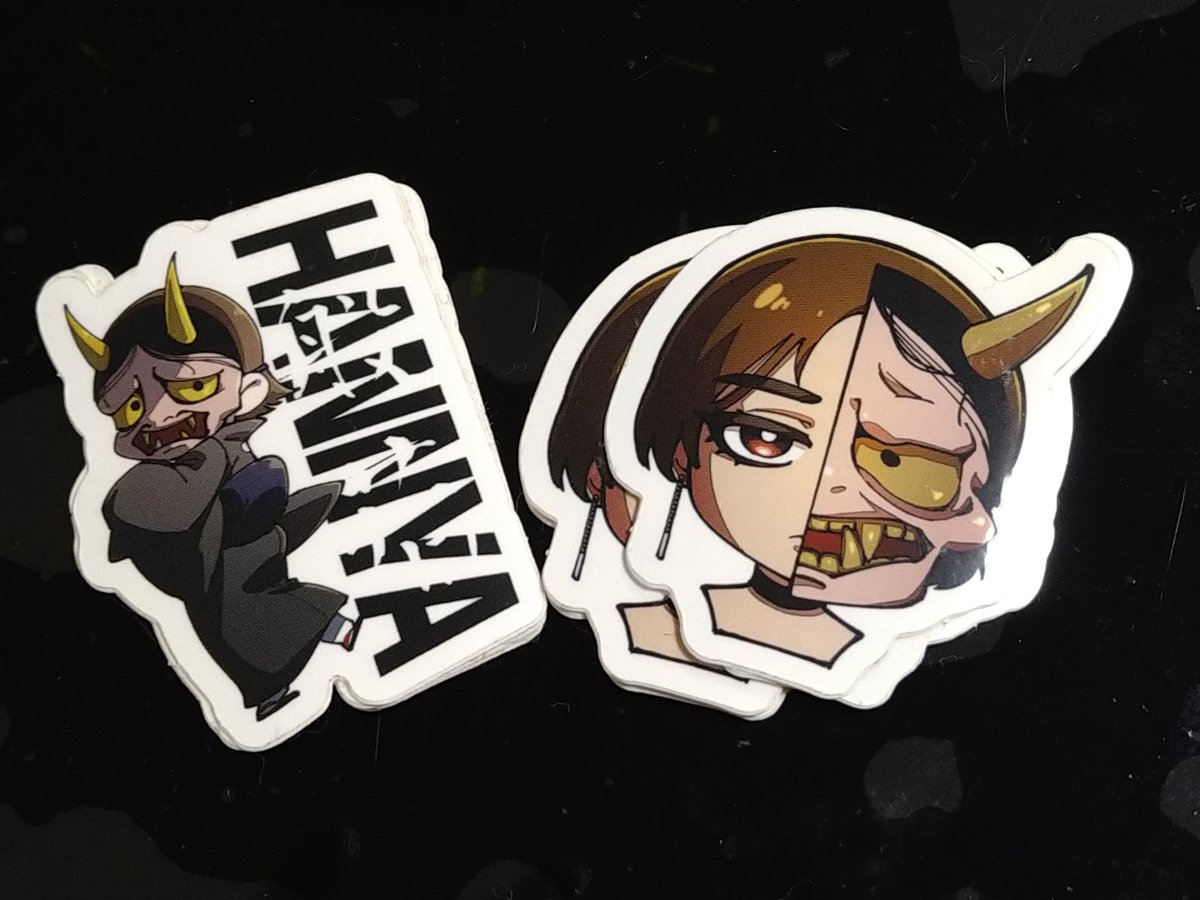 R_apollo_san's tweet photo. 以前宣伝グッズのイラストを描かせていただいた映画「HANNYA」試写会にお招きいただきました✌感謝
じわじわ般若に変貌していくライティングの表現が秀逸で印象的でしたー！ https://t.co/VkBYZylwVW