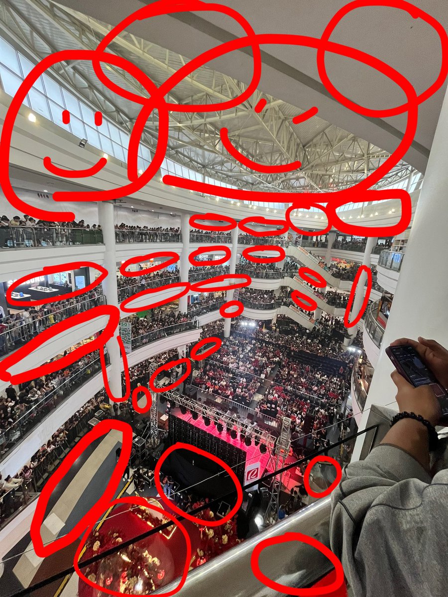 maelle ౨ৎ tweet media