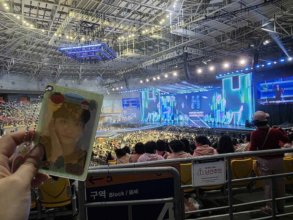 원나비🌻 tweet media