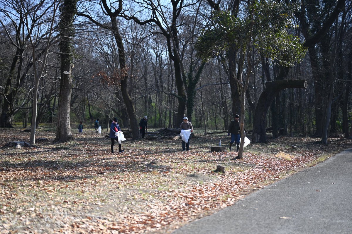 bikelorejp's tweet photo. 秋ヶ瀬清掃活動にご参加いただいた皆さま、ありがとうございました!
春を感じる気候の中、総勢15名で野鳥園→こどものくにを中心に開墾&ゴミ拾い。定期開催しますので、次回もぜひご参加ください!
#バイクロアワールド #bikeloreworld #秋ヶ瀬清掃活動 #バイクロア #bikelore https://t.co/JURaqA21Yk