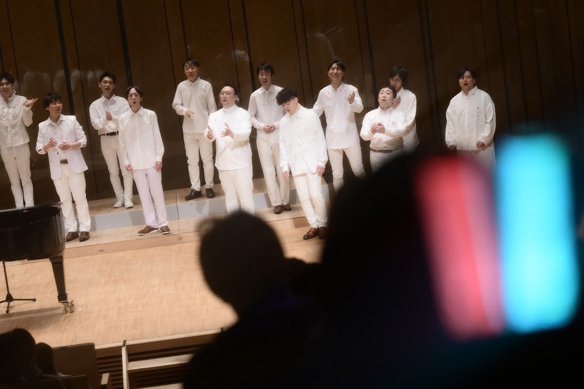 la_piume_blu's tweet photo. ＼ #ぴゅめおり お写真到着！ ／

4日前に開催のJoint concert『Voices Soaring』
その模様をすこーし公開します！
演奏会の雰囲気を感じて頂けたら幸いです！

ぴゅーめは全身白を基調としたお衣装でした🤍
青空を羽ばたくツバサのイメージです🪽

Photo by Studio Symgraph（@Symgraph） https://t.co/RVwL3Y5GNP
