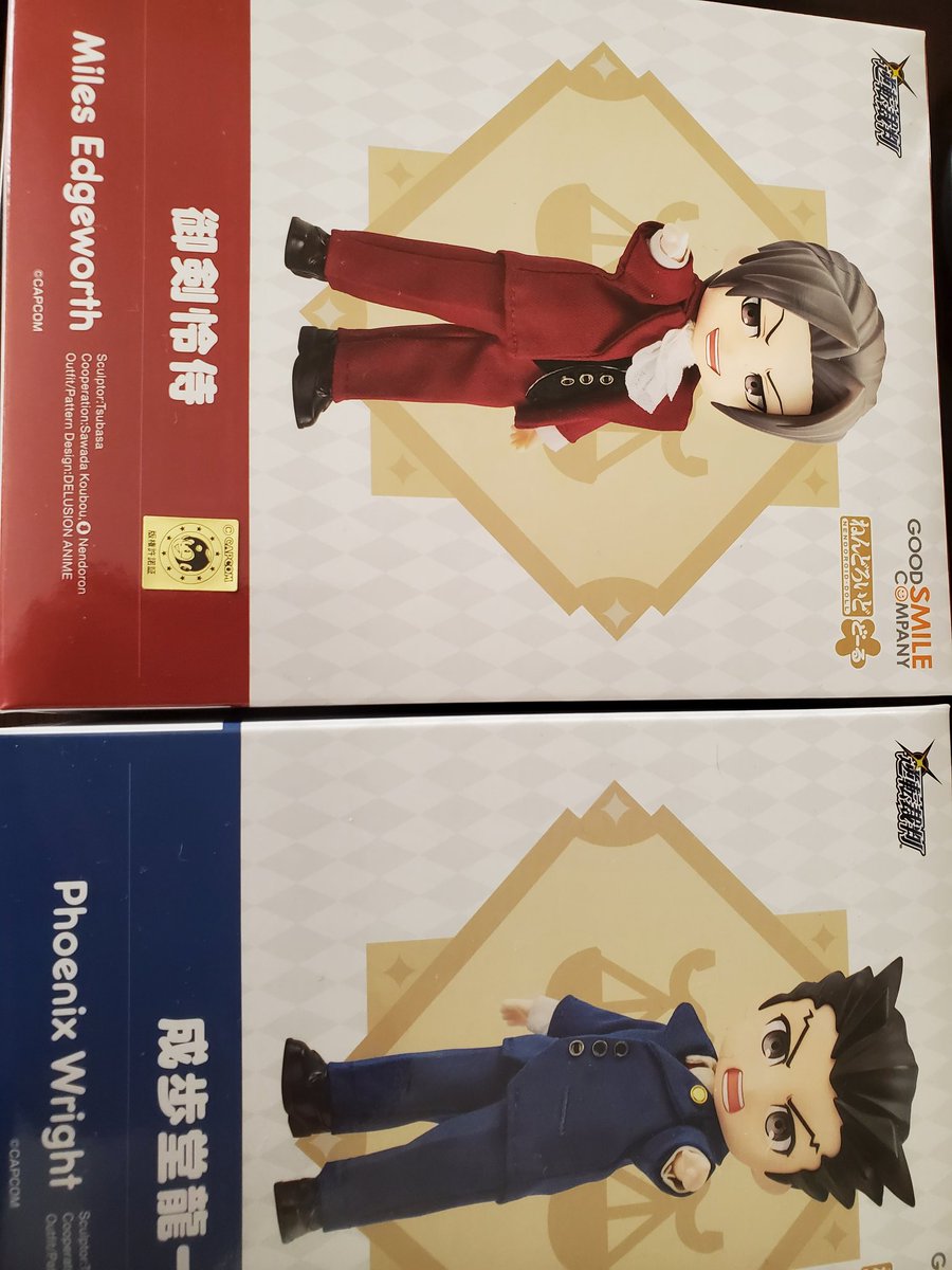 urahi00's tweet photo. ねんどろいどどーるの成歩堂くんと御剣さんお迎えしました～✴️
御剣さんの表情かわいくて好き😊 https://t.co/2SNuZcaGYA