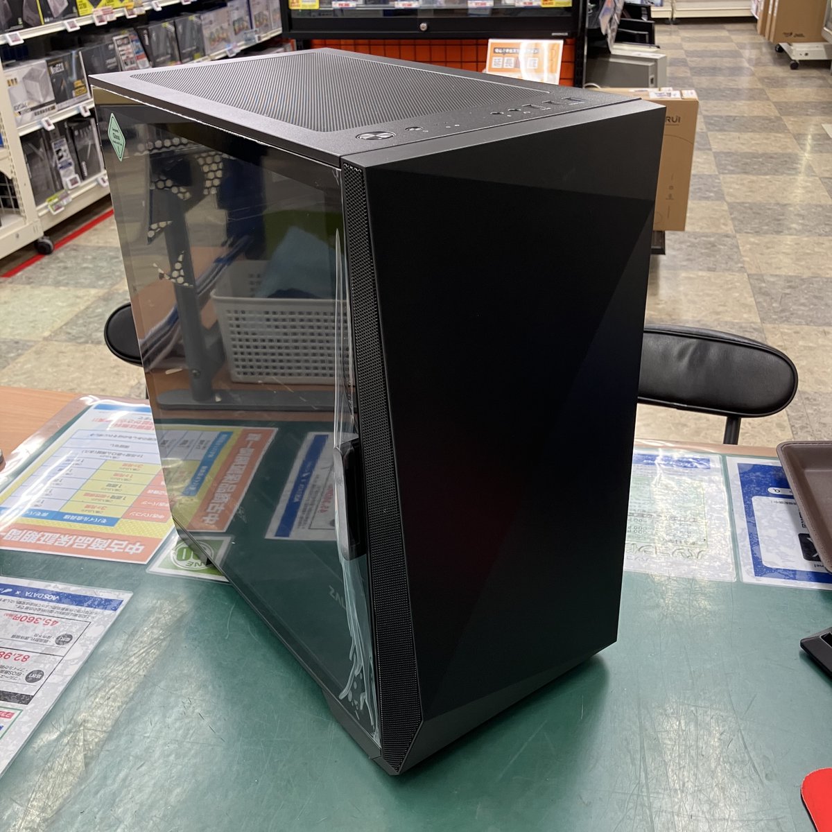 ☆お客様ご依頼 #組立代行 PCご紹介☆ コンパクトなミドル~ハイエンド
