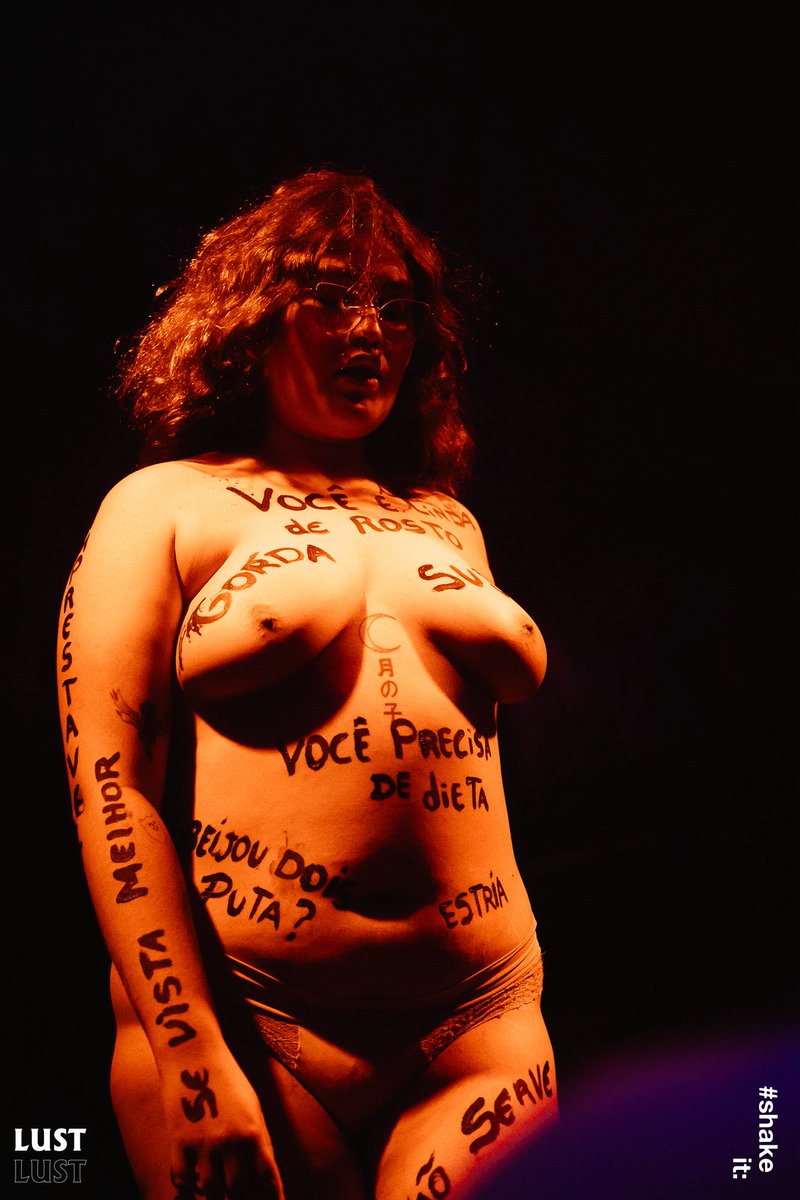 Lahna 🦊 tweet media