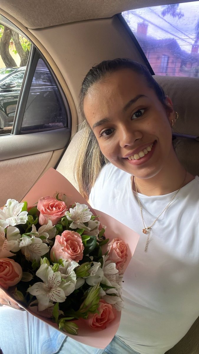johanbidondo's tweet photo. La flor más bella😍 https://t.co/fjPnAyjR5w