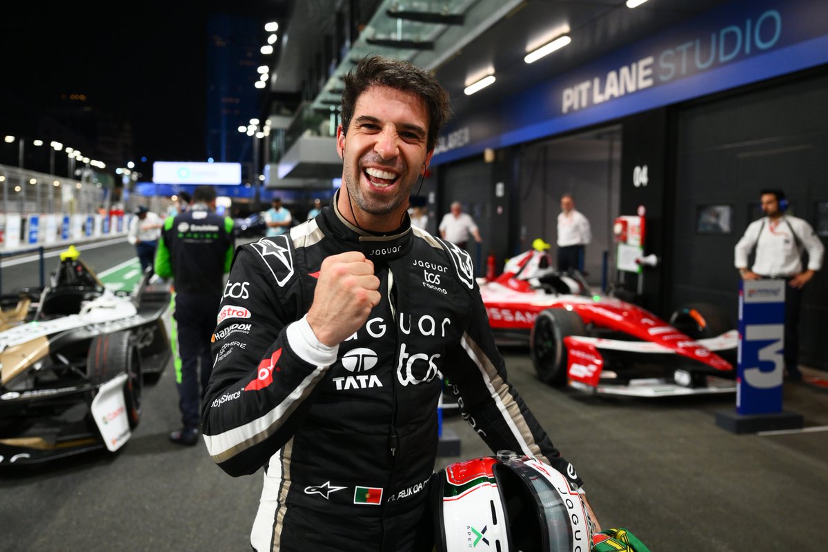 motoresapleno's tweet image. #FormulaE en #Jeddah – #Carrera2: #DaCosta se alza con su primera victoria con #Jaguar. #motoresapleno #automovilismo #motorsport #JeddahEPrix
motoresapleno.com.ar/2026/02/formul…