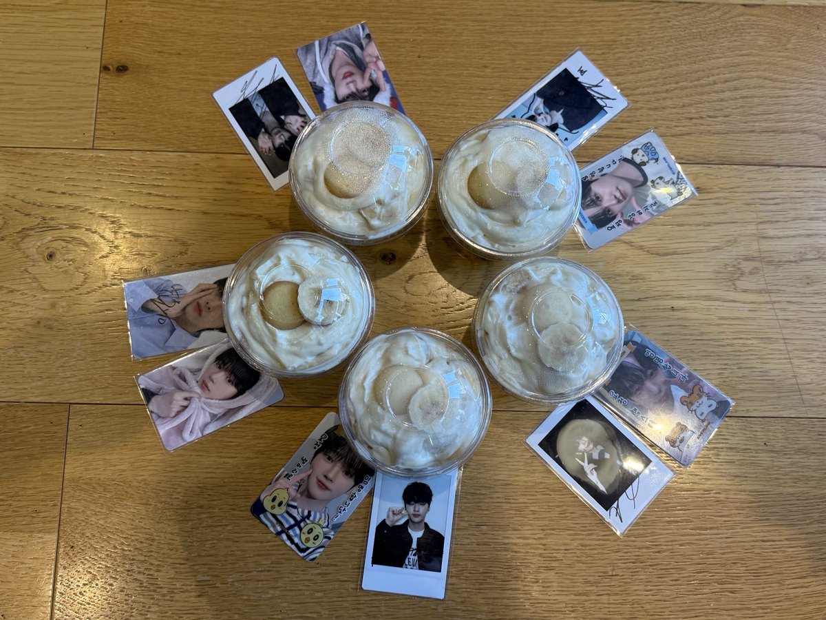 댄프미담 ♡
내 인생 바나나푸딩을 만들어줌 💕

#위아이 #WEi #장대현 #김동한 #유용하 #강석화 #김준서