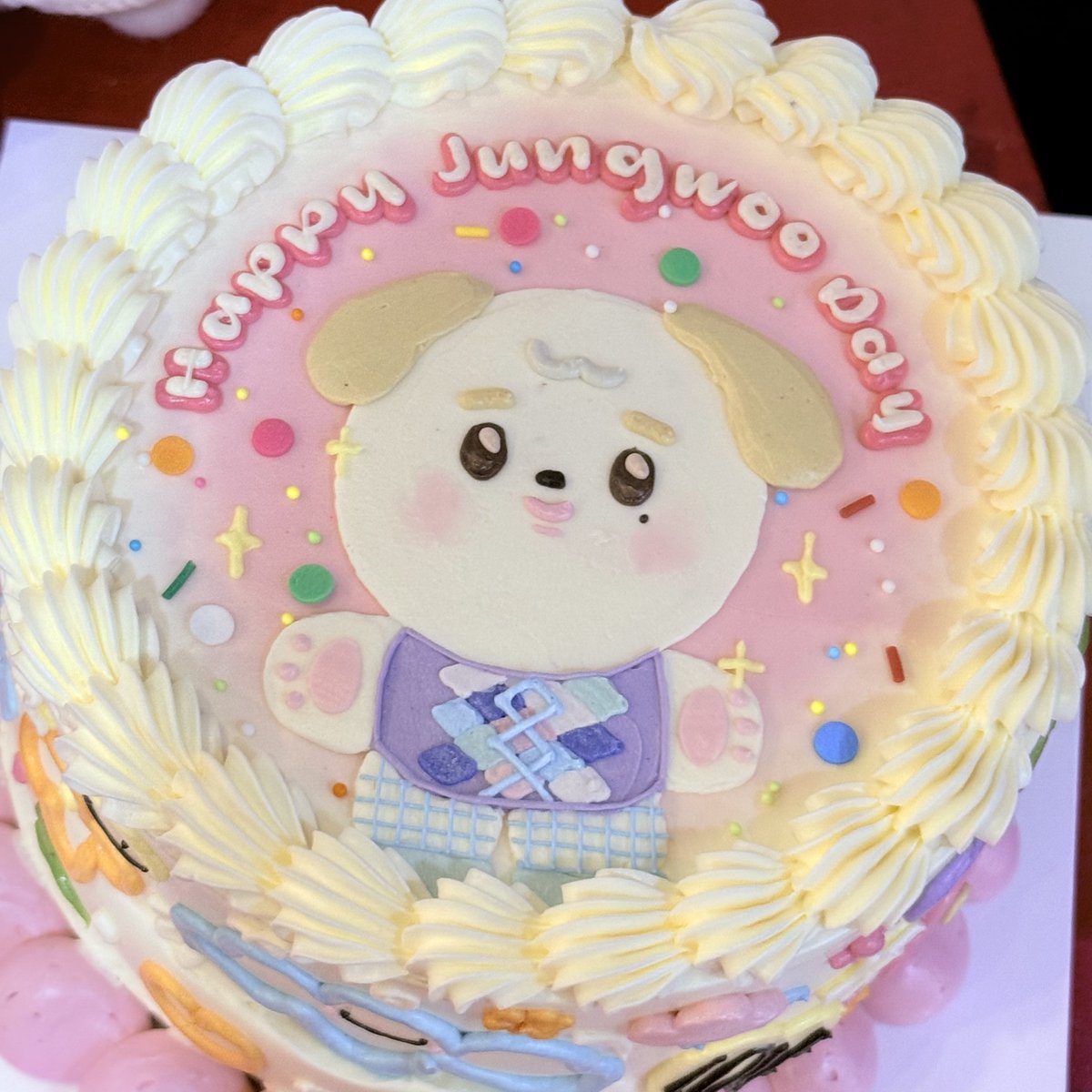 ૮₍ ´ɞ̴̶̷ ·̮ ɞ̴̶̷ ₎ა
. /づ  づ  (🍬)🪄ꔛෆ happy jungwoo day ✨

#SugarRush219 🩷