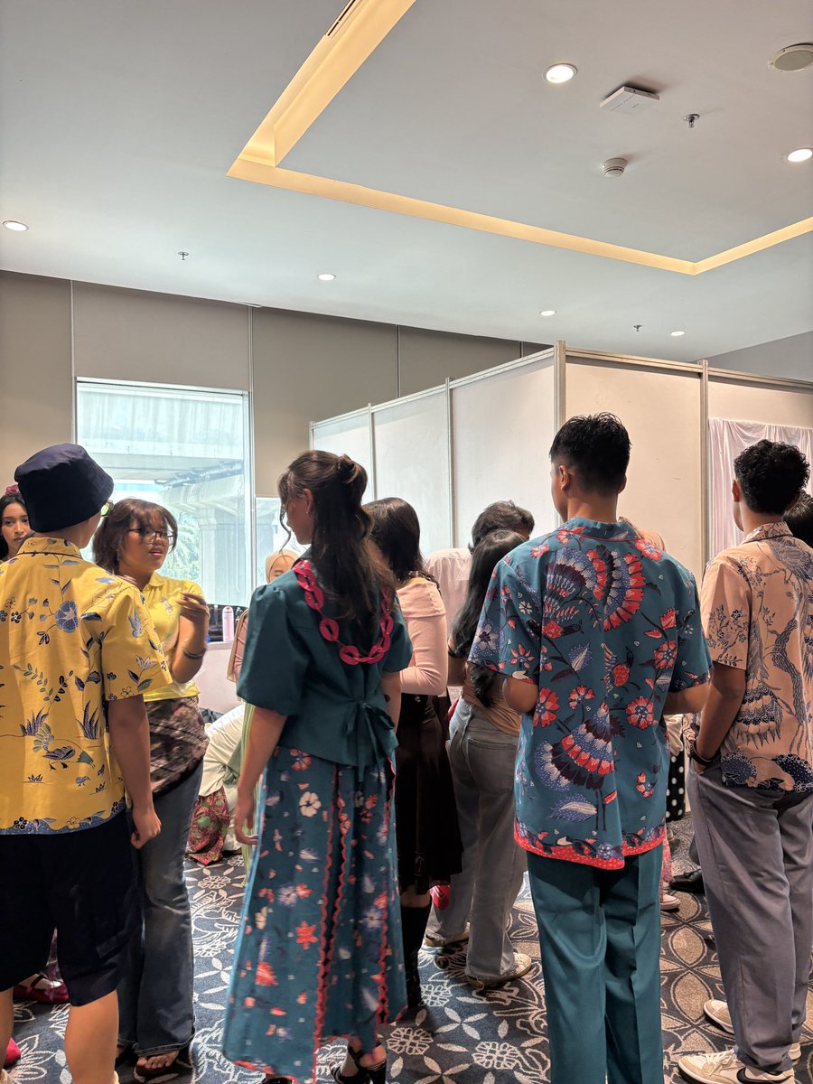 UI Fashion Week 2026 tweet media