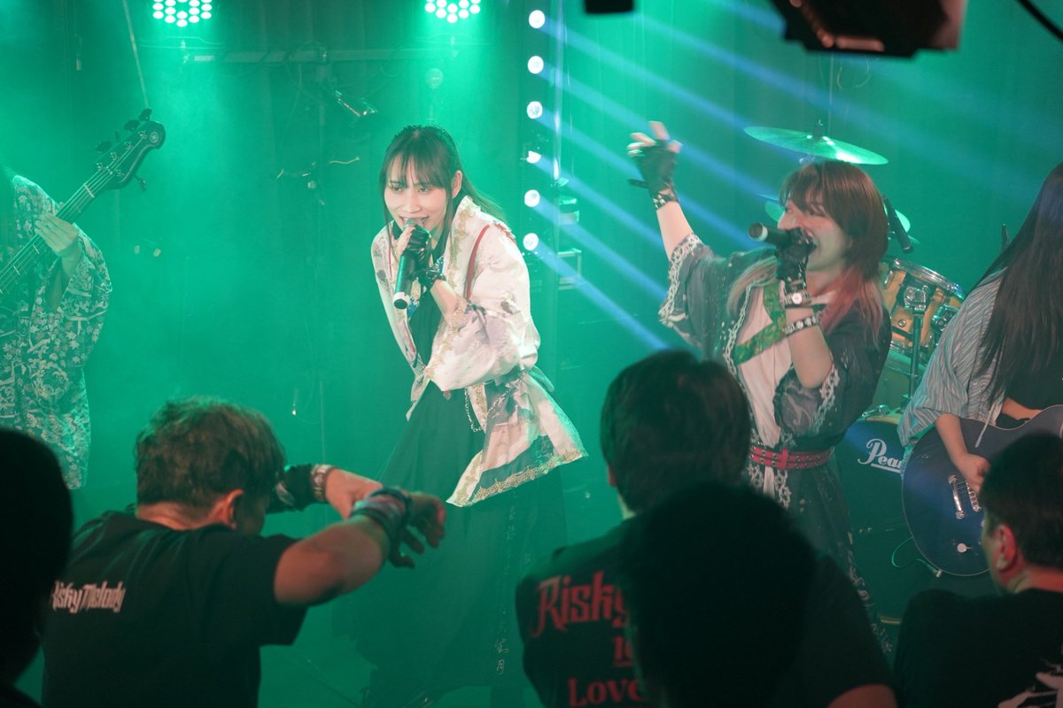 鈴木玲那(RAIDEN-雷電-/劇団たまゆら) tweet media