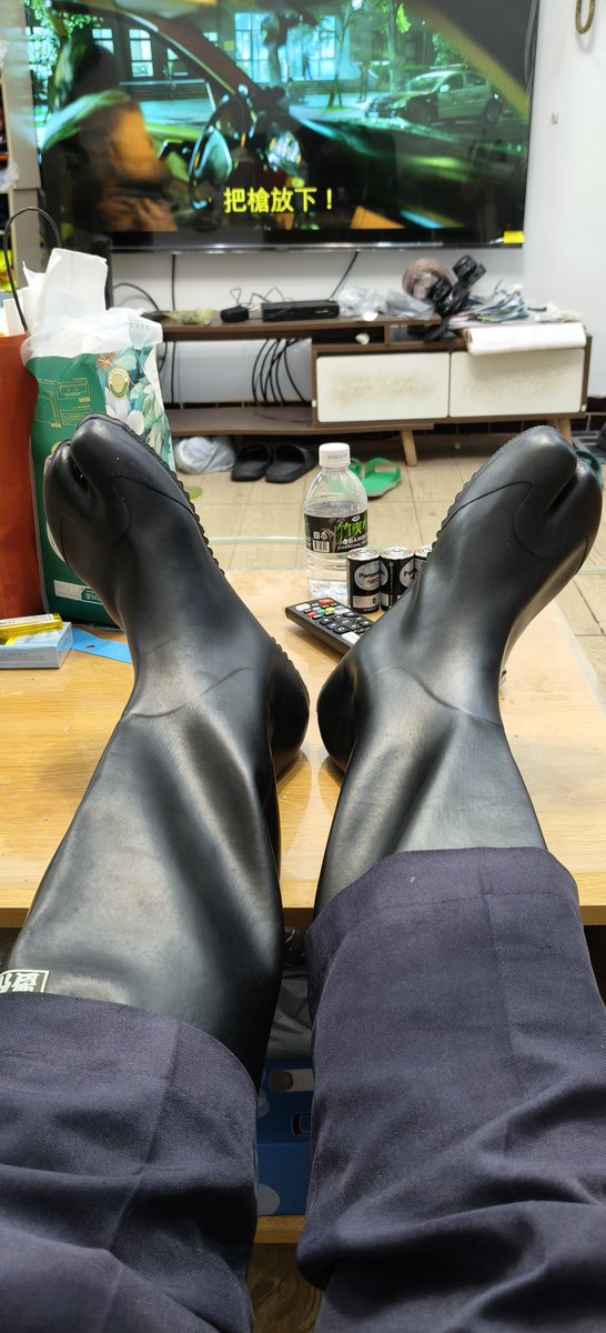 地下足袋すき tweet media