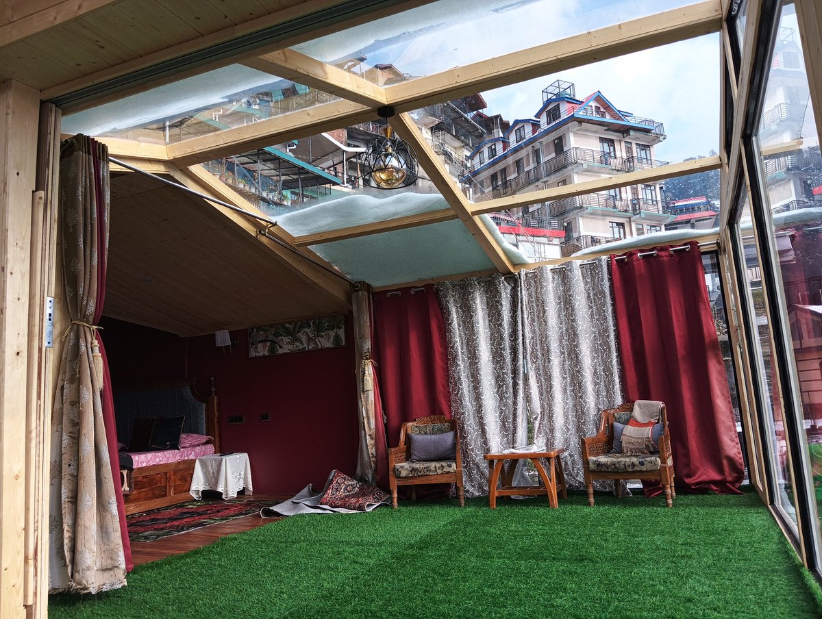 DEVINDERTHAKUR's tweet photo. CozyWoods BNB SHIMLA https://t.co/8U0tgnPIm5