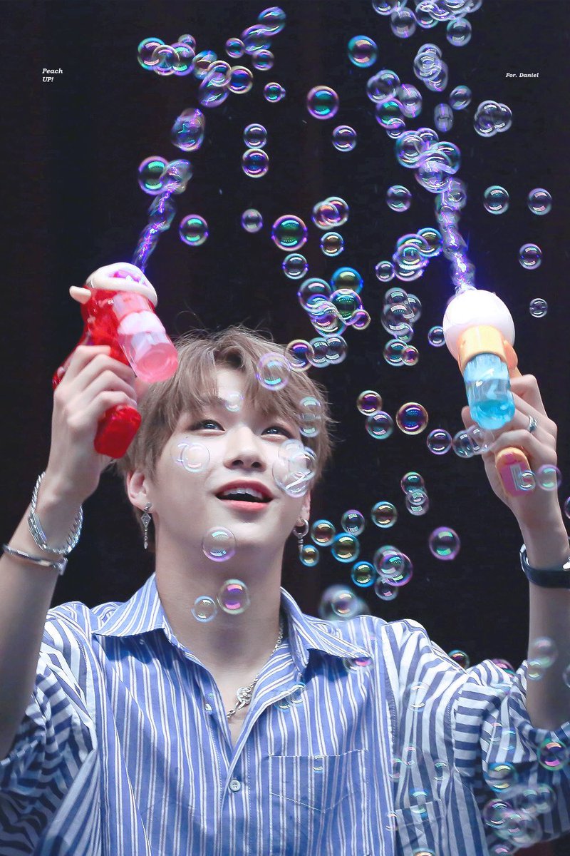 D-539

오늘은 다니엘이 만든 작은 행복 🫧

#강다니엘 #KANGDANIEL #คังแดเนียล <a href="/kd_officialx/">강다니엘(KANGDANIEL)</a>