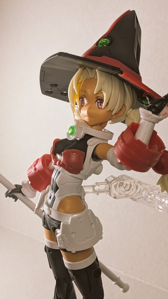 「昨日はマリカルも組んだので消化しやすい30ML系列くらいは積まないようにしていき」|じゅねすのイラスト